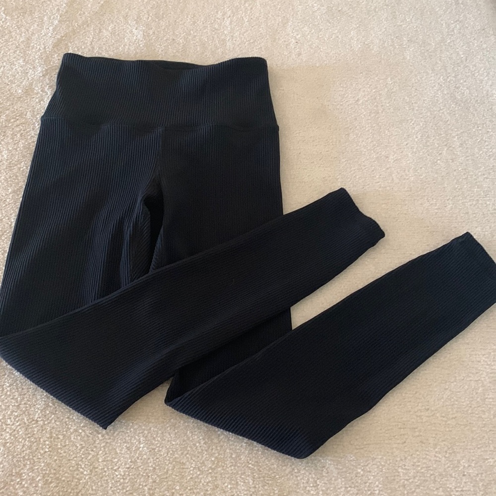 Athleta Elation rib right. Size XS.